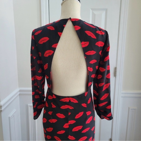 RIXO RTR Black Dress with Red Lip Print - Picture 4 of 8